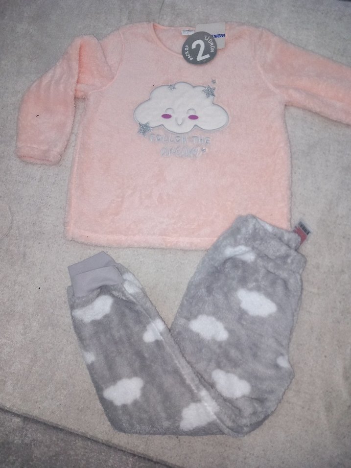 Bulut Desenli Çocuk Pijama Takımı - Görsel 4