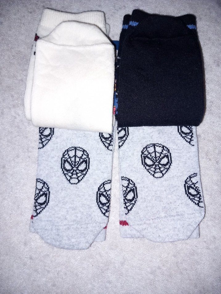 Çocuk Örümcek Adam Desenli Çok Renkli Çorap - Görsel 3