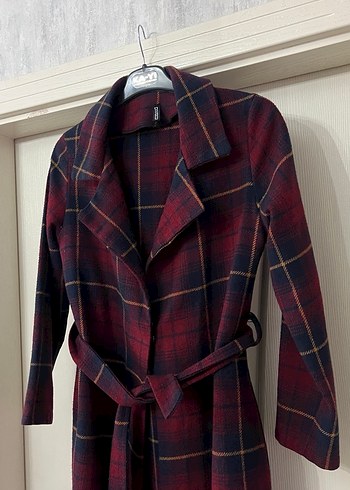 Bordo Kareli Beli Kuşaklı Midi Kadın Kaban - Görsel 3