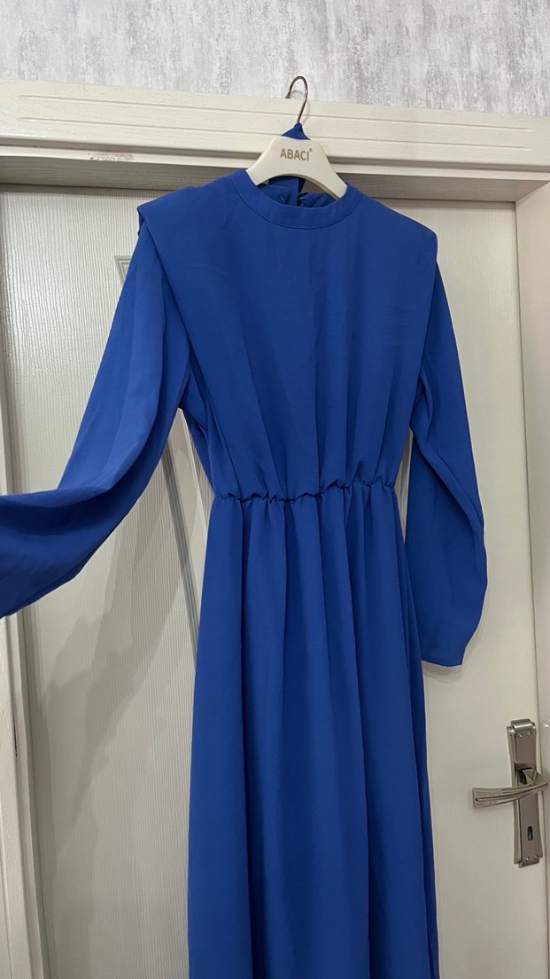 Mavi Kemerli Uzun Kadın Elbise - Görsel 5