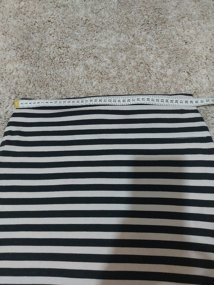 Çizgili Desenli Mini Etek M - Görsel 4