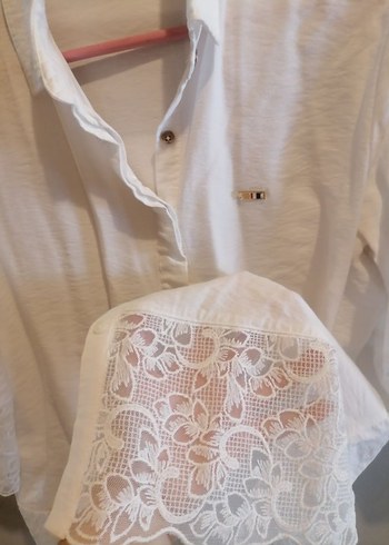 Düğmeli Beyaz Keten Kadın Gömlek - Görsel 4