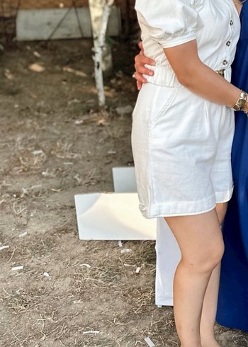 Beyaz V Yaka Mini Tulum M - Görsel 5