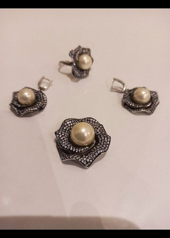 SO CHİC 925 ayar İnci detaylı işlemeli kadın takı seti - Görsel 3