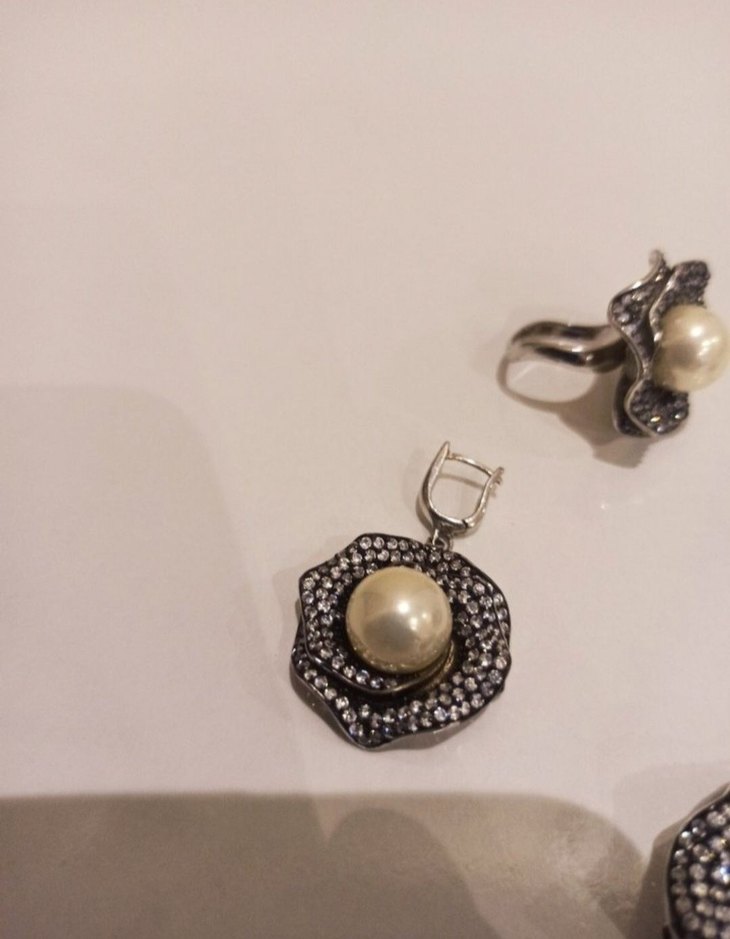 SO CHİC 925 ayar İnci detaylı işlemeli kadın takı seti - Görsel 2