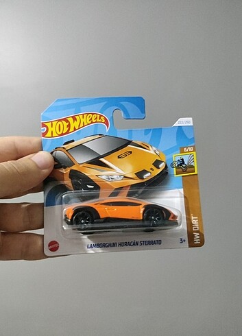 Hot Wheels Lamborghini Huracan Sterrato 
