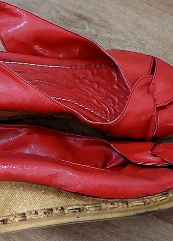 Kırmızı dolgu topuk ayakkabı 
