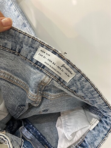 34 Beden Stradivarius jean