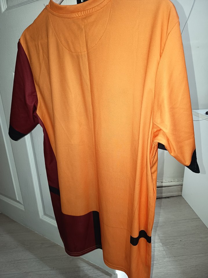 Galatasaray İmzalı Kırmızı Turuncu Forma - Görsel 3