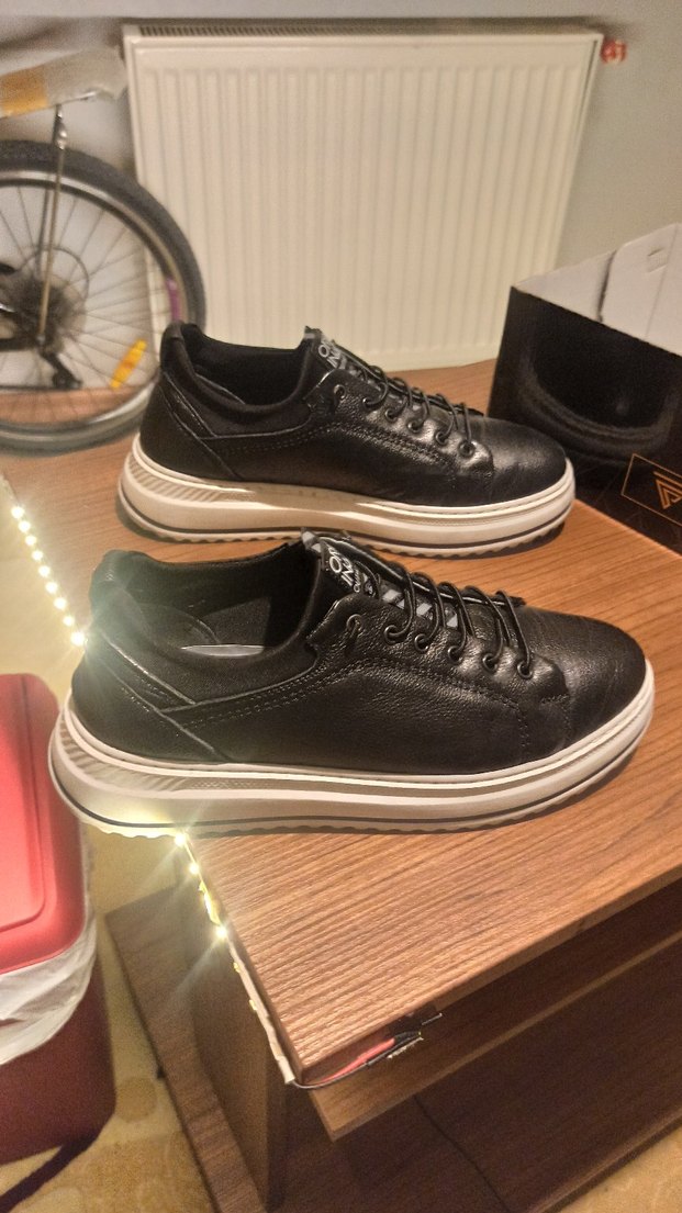 BTM Originals Outwear Siyah Deri Görünümlü Sneaker - 40 Numara - Görsel 4