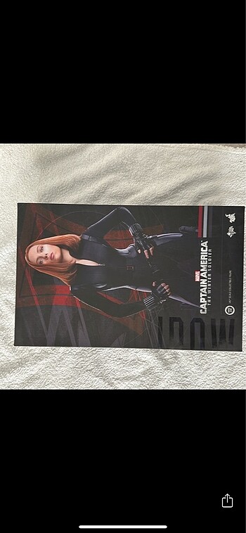 Hot Toys Marvel Black Widow Figür