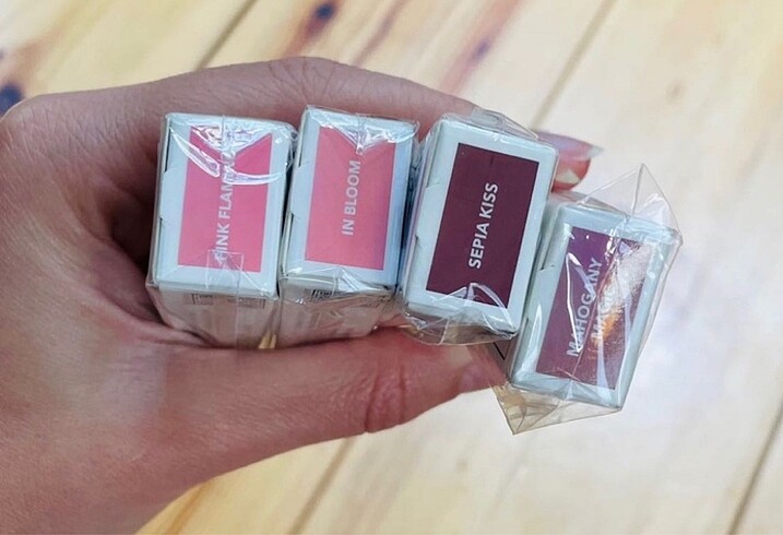 Sephora Sheglam In Bloom Lip Plumper