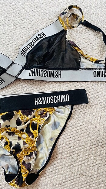 s Beden H&M Moschino Bikini Set