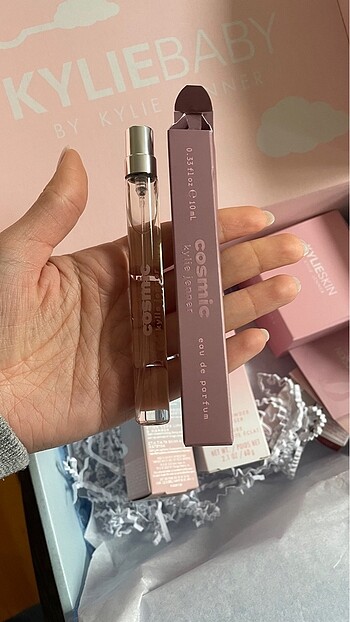 Kylie Cosmic Parfum