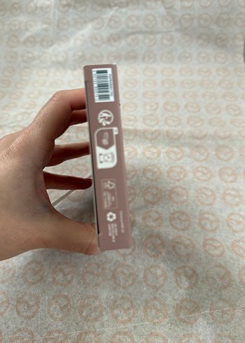 Nemlendirici Göz Altı Yamaları - Rare Beauty - Görsel 3