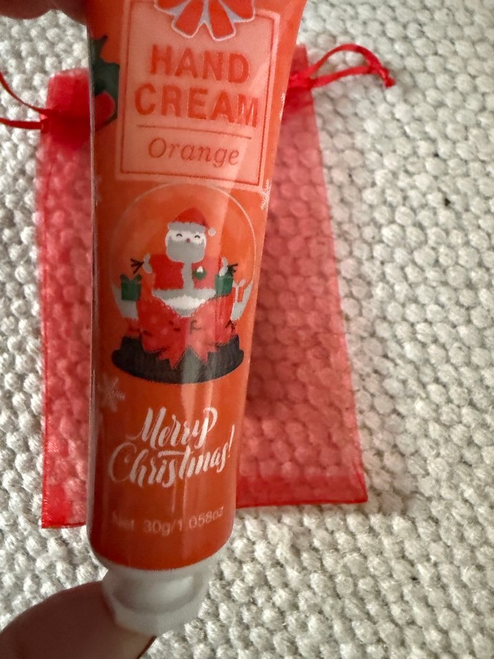 Portakallı El Kremi ve Vanilyalı Dudak Balmı Seti - Görsel 4