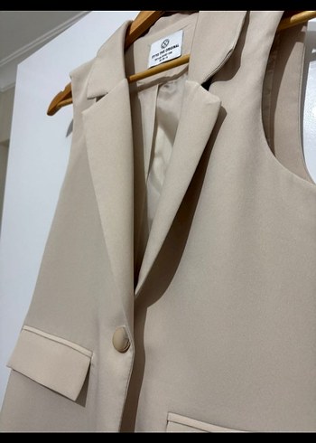 s Beden Kolsuz krem Blazer yelek