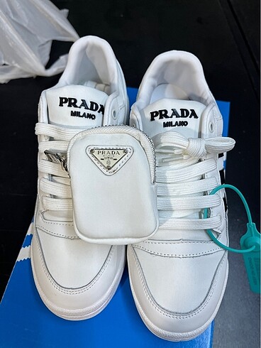 38 Beden beyaz Renk Adidas Prada