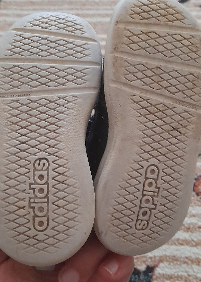 Orijinal adidas siyah  23 numara. - Görsel 2