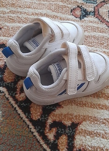 Adidas Orijinal adidas 20 numara