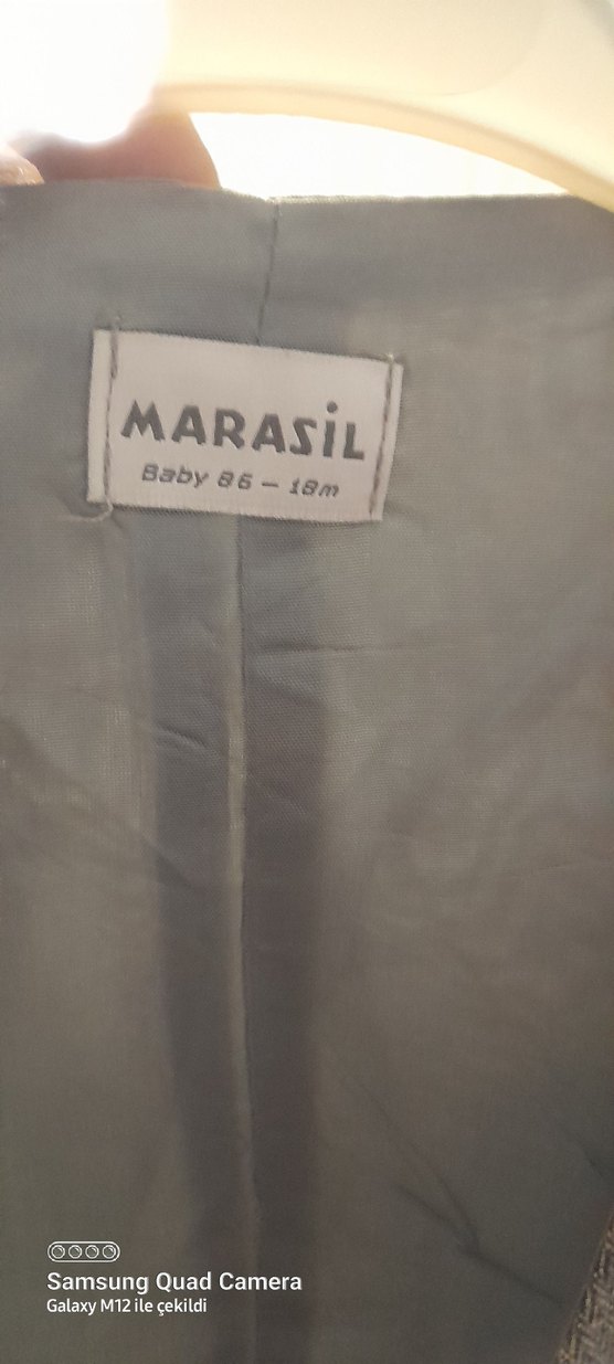 Erkek Çocuk Gri Düğmeli Yelek - Görsel 2