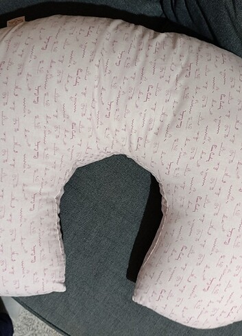 Emzirme yastığı Pierre Cardin