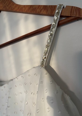 Düşük kollu Beyaz Mini Mezuniyet Elbisesi - Görsel 2