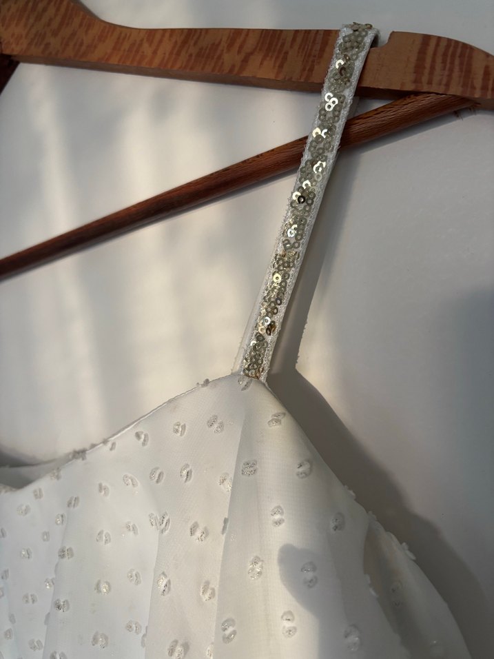 Düşük kollu Beyaz Mini Mezuniyet Elbisesi - Görsel 2