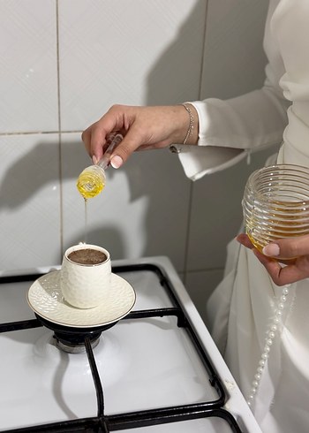 Drapeli Beyaz Uzun Kadın Elbise nikah elbisesi - Görsel 4