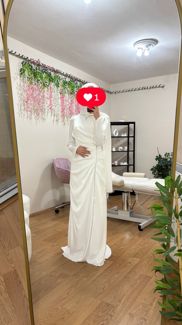 Drapeli Beyaz Uzun Kadın Elbise nikah elbisesi - Görsel 3