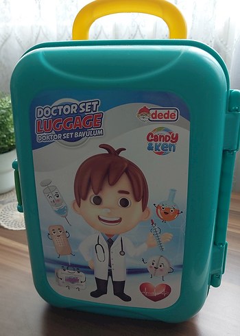 Beden Turkuaz Renkli Doktor Seti Bavulu
