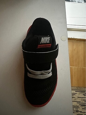 Nike çocuk ayakkabısı - Görsel 3