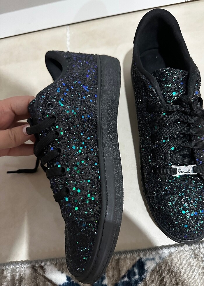 Simli spor ayakkabı - Görsel 3