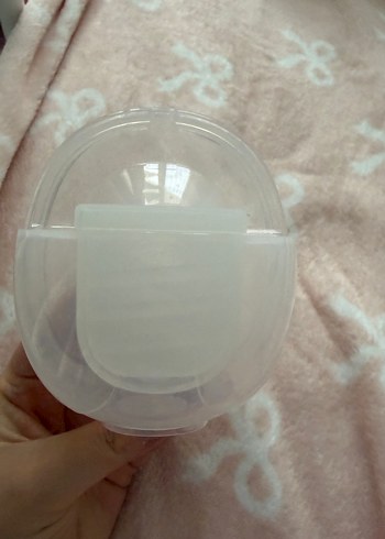 Lansinoh Mor Taşınabilir Göğüs Pompası - Görsel 3