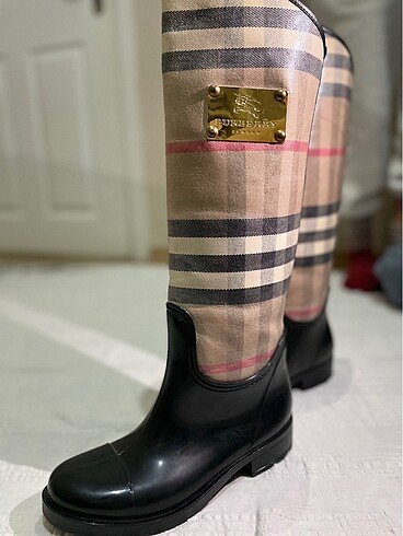 Burberry Çizme