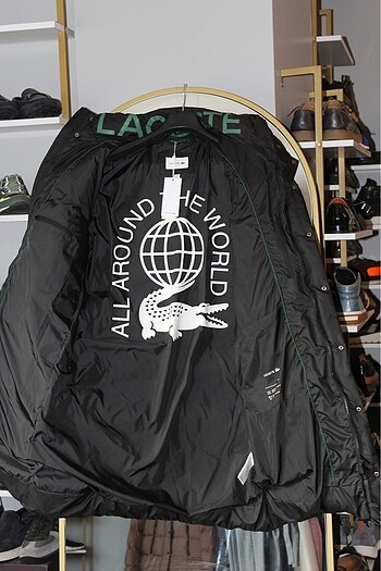 l Beden Lacoste Mont