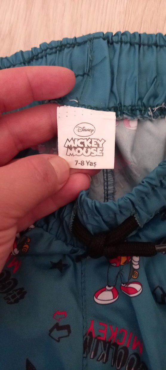 Renkli Baskılı Erkek Çocuk Mayo Şortu - Görsel 2