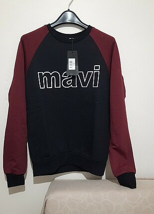 Mavi sweatshirt
