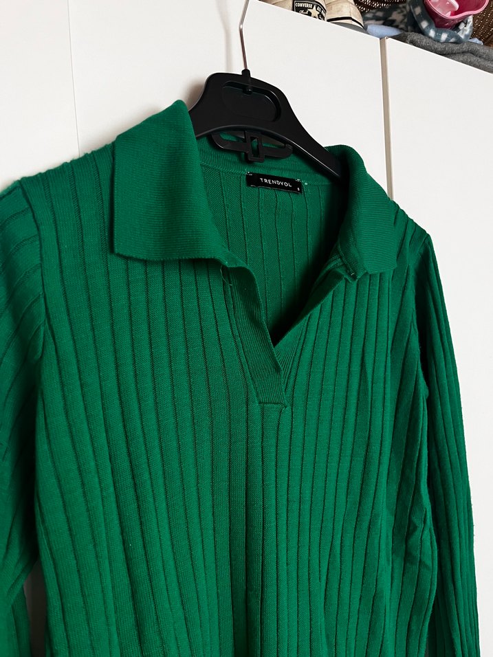 Yeşil Triko Polo Yaka Kadın Kazak - Görsel 2