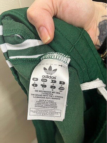 s Beden yeşil Renk orijinal yeşil adidas eşofman
