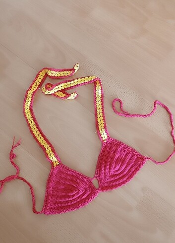 El örgüsü bikini