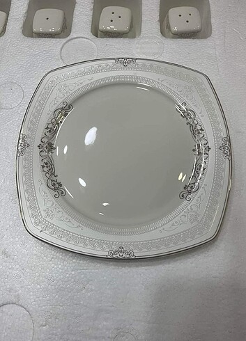 Emsan YEMEK TAKİMİ EMSAN