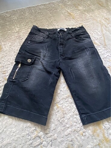 LC Waikiki 12,13 yaş şort
