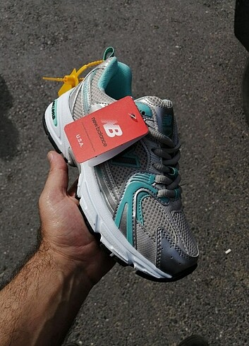 New Balance Sneaker Spor 