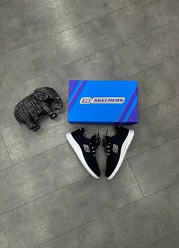 Skechers Siyah Skechers Spor Ayakkabı