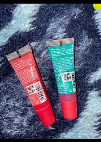 Essence Juicy Bomb Kırmızı Parlak Dudak Parlatıcısı - Görsel 2