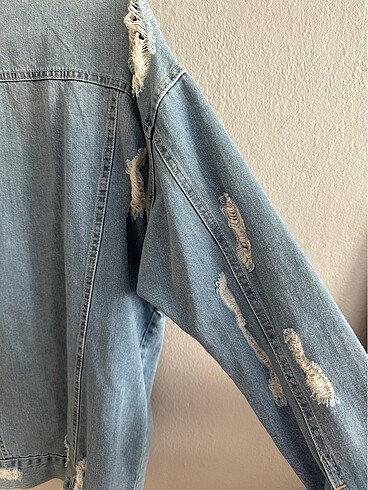 Uzun Yırtık Kot Ceket - Görsel 5