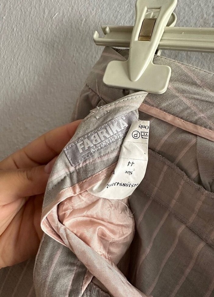 Bej Çizgili Kadın Kumaş Pantolon - Görsel 4