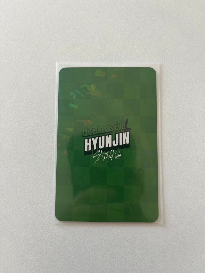 Hyunjin orijinal cevel pc - Görsel 2