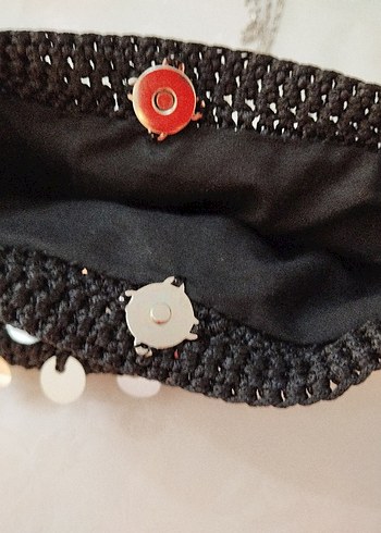 Beden siyah Renk Zincir Detaylı Siyah gümüş pullu Örgü Çanta